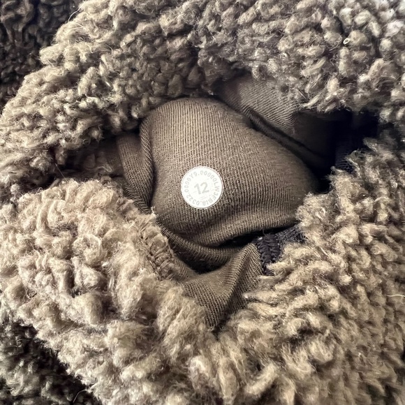 LULULEMON Cinchable Sherpa Fleece Zip Up Jacket in Dark Olive - 12 - Picture 8 of 13
